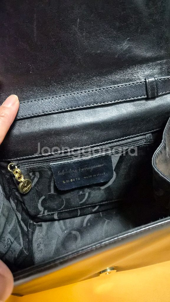 페레가모 리본가방 정품--2