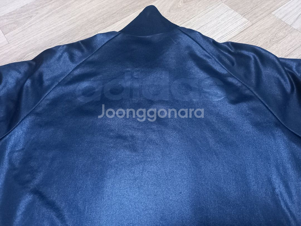 ADIDAS 아디다스 유광 져지 패딩점퍼--2