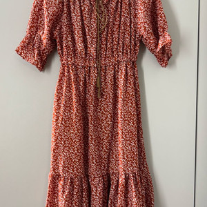 플라워 패턴 붉은색 원피스