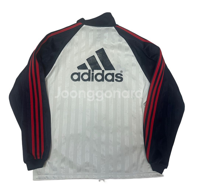 아디다스 올드스쿨 빅로고 스트라이프 화이트트랙탑져지 L--0