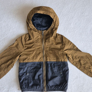 버버리 칠드런 바람막이 7Y 122cm