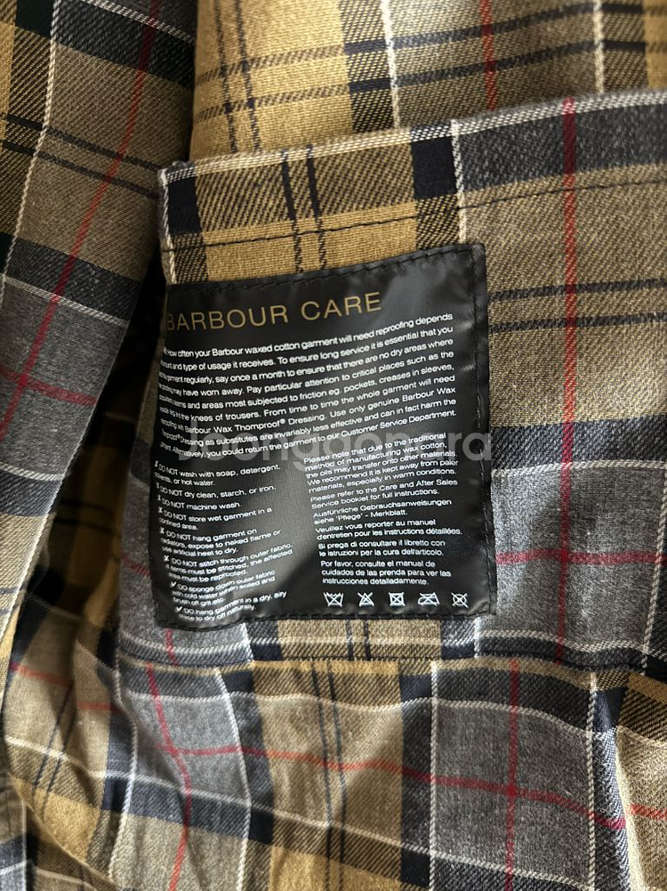 바버 인터내셔널 a7블랙 자켓 38사이즈--3