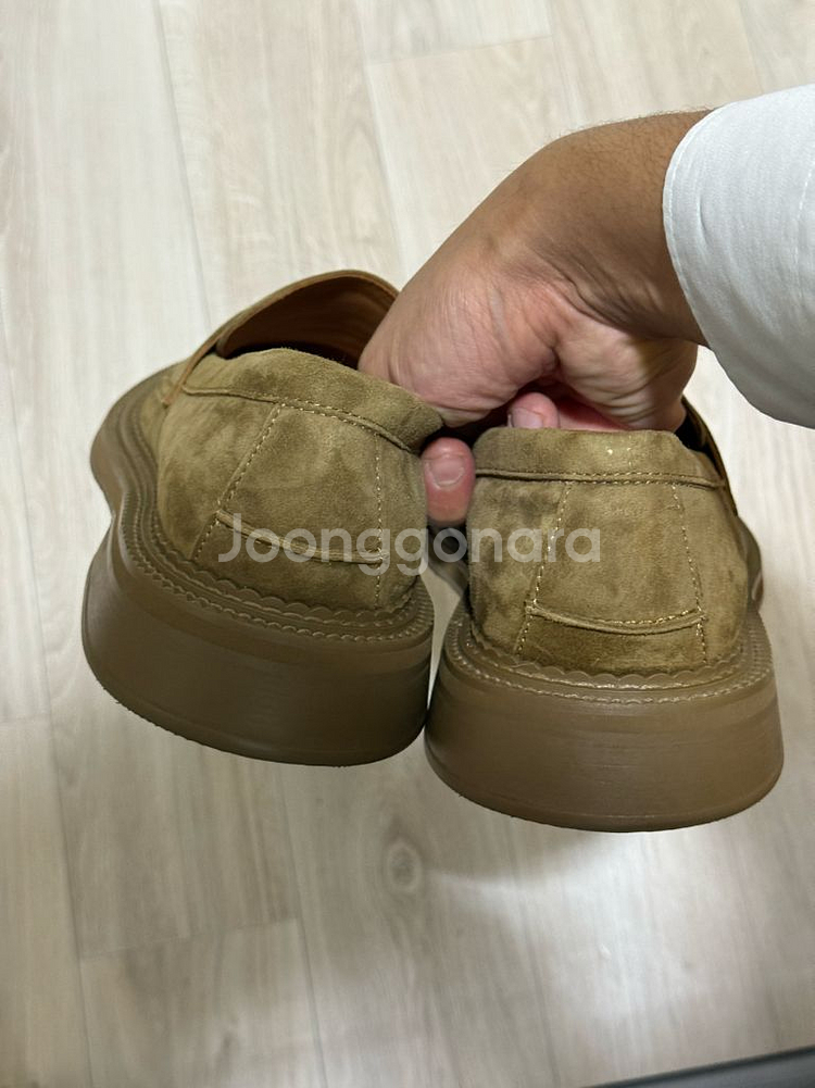 에스티유 스웨이드 페니 로퍼 베이지 40사이즈--1