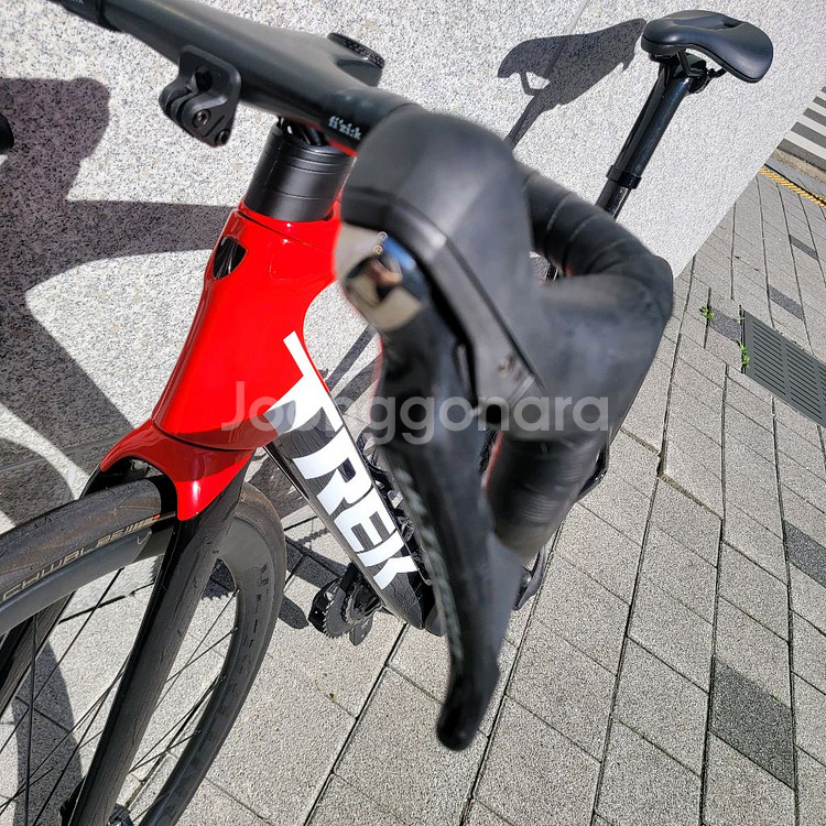 2022년식 트렉 에몬다 sl6 pro 팝니다.--1