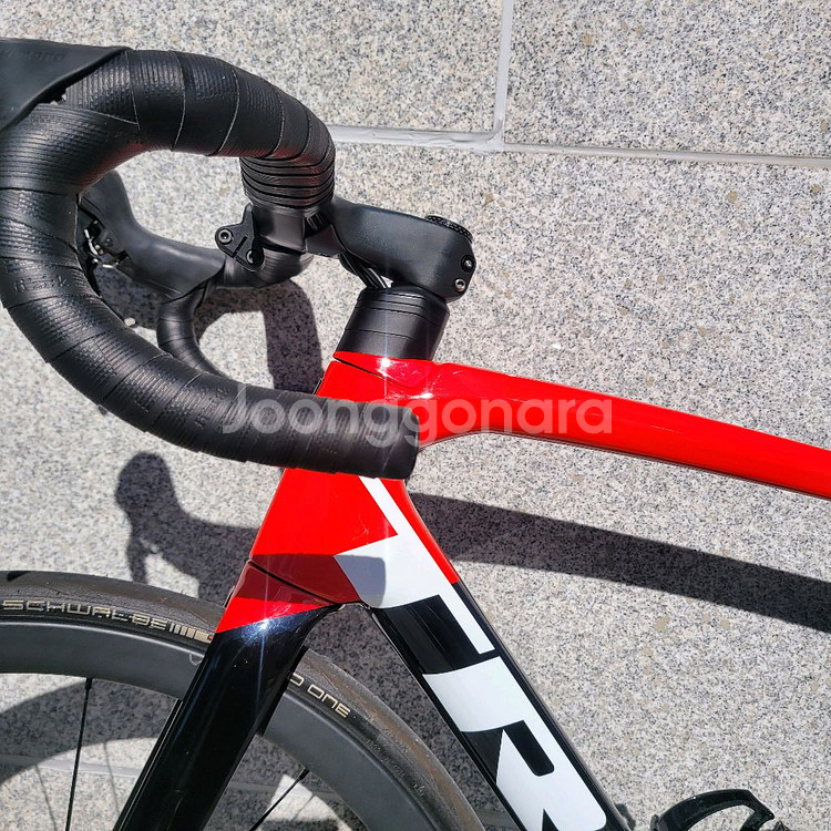 2022년식 트렉 에몬다 sl6 pro 팝니다.--4