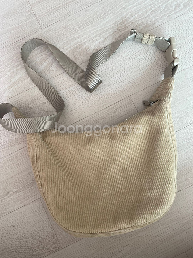 미닛뮤트 가방 판매해요️--1