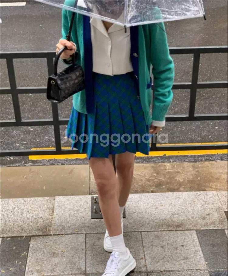 서쿠키 블루 체크 스커트--1