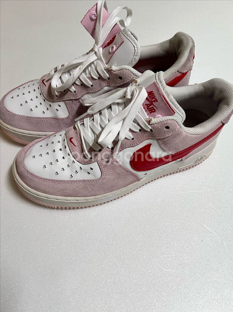 [260] 나이키 에어포스1 발렌타인데이--1