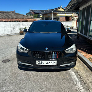 bmwgt5D