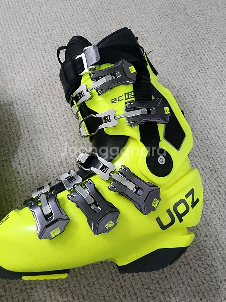 UPZ RC12 255사이즈 (1시즌 사용)--5