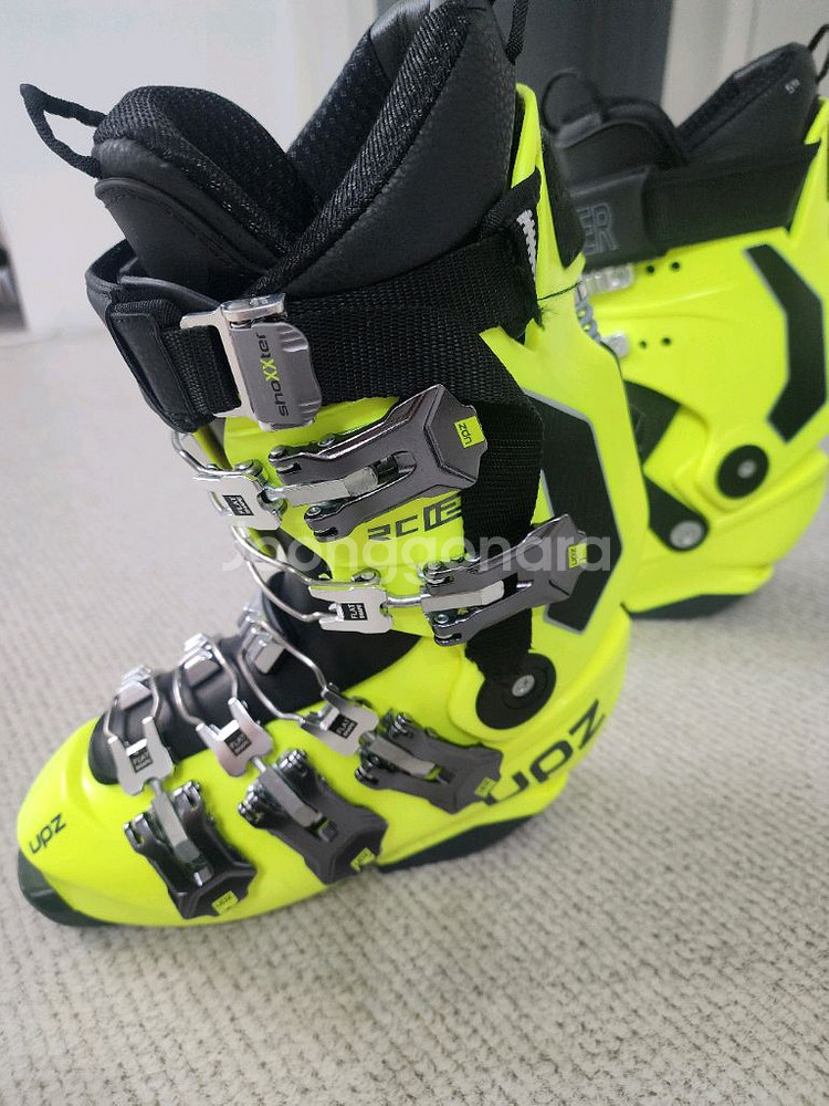 UPZ RC12 255사이즈 (1시즌 사용)--7