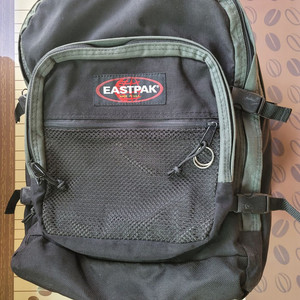 EASTPAK 백팩