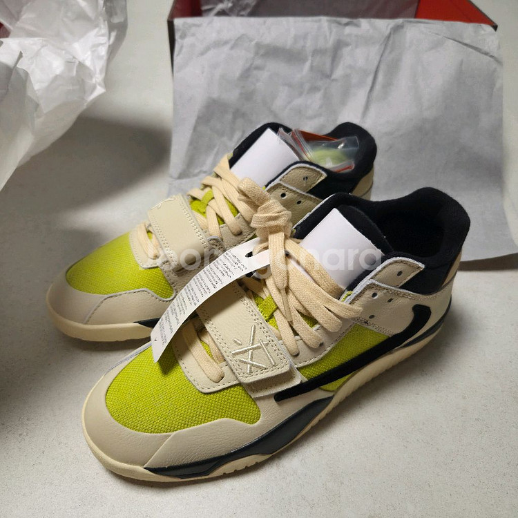 조던 x 트래비스 스캇 점프맨 잭 TR 브라이트 캑터스--0