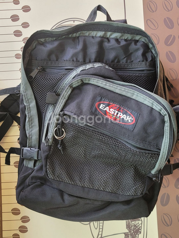EASTPAK 백팩--8