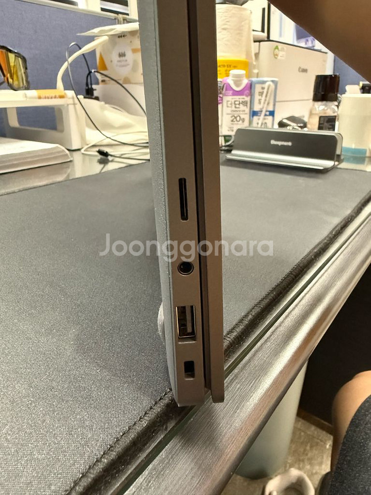 삼성 갤럭시북 2 NT550XED-K24A--4