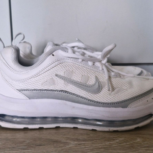 나이키 에어맥스 AP 250