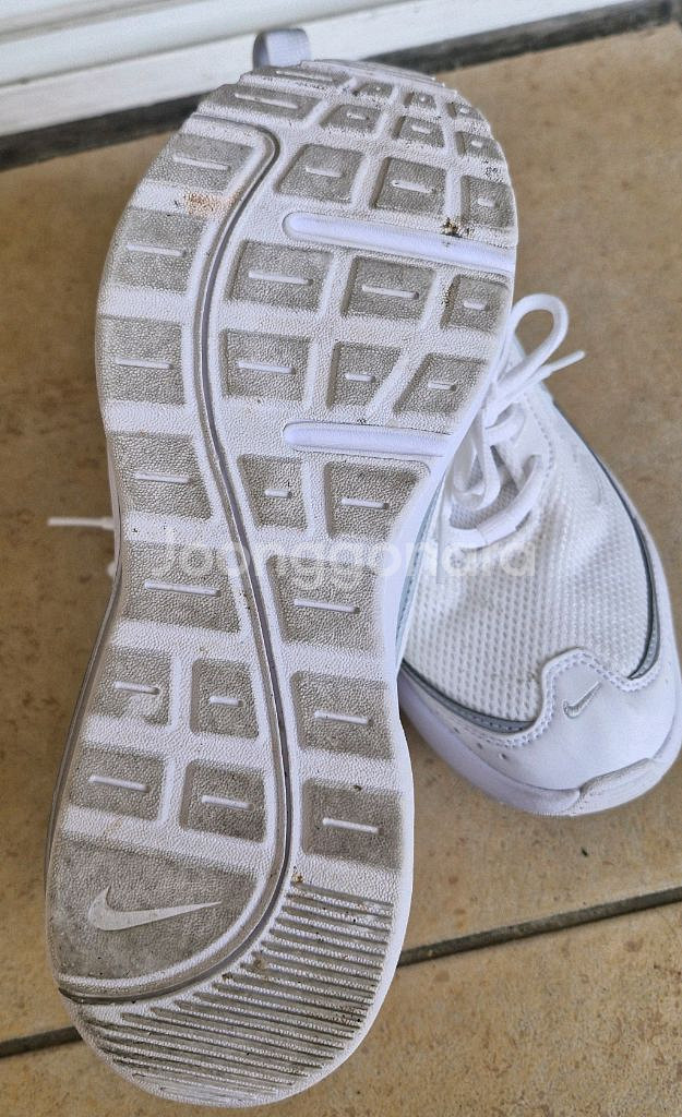 나이키 에어맥스 AP 250--3