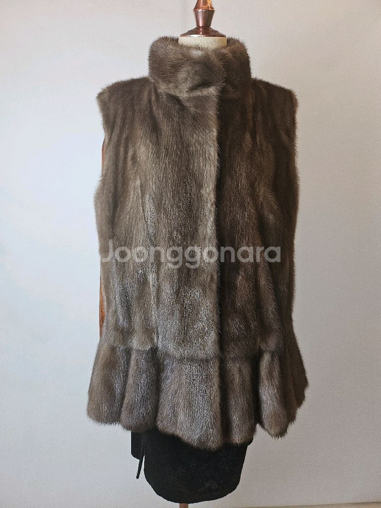 득템찬스 최고급 실버블루 풀스킨 밍크베스트--2