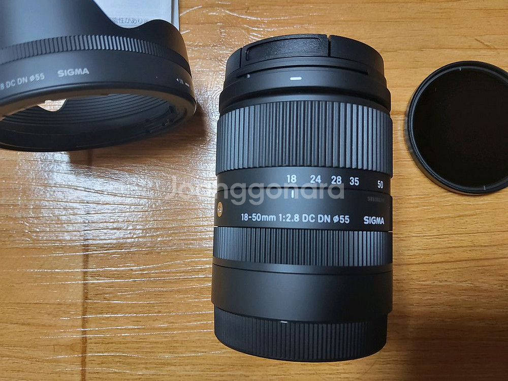 소니 시그마 65mm f2 dg dn (bw후드 2개)--1