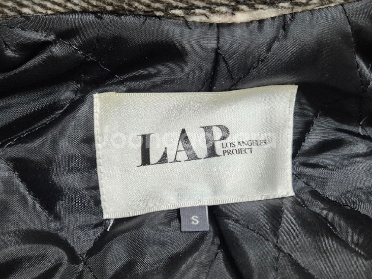 LAP 양털 무스탕 패딩 코트--3