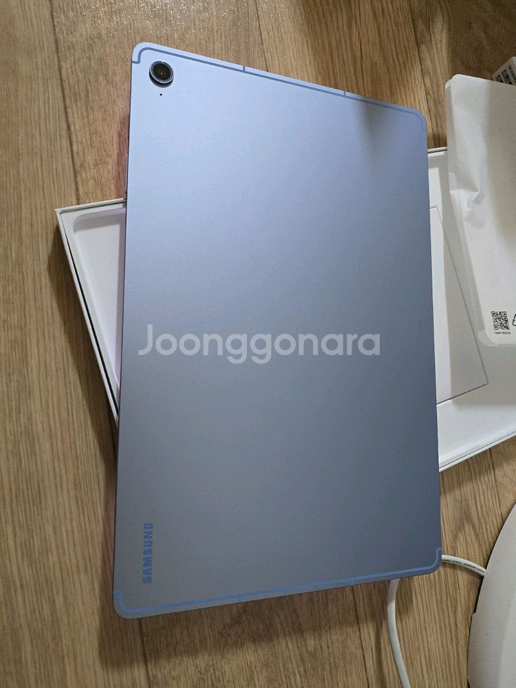 갤럭시탭 S10FE+ 256 wifi 정품 북커버 포함--1