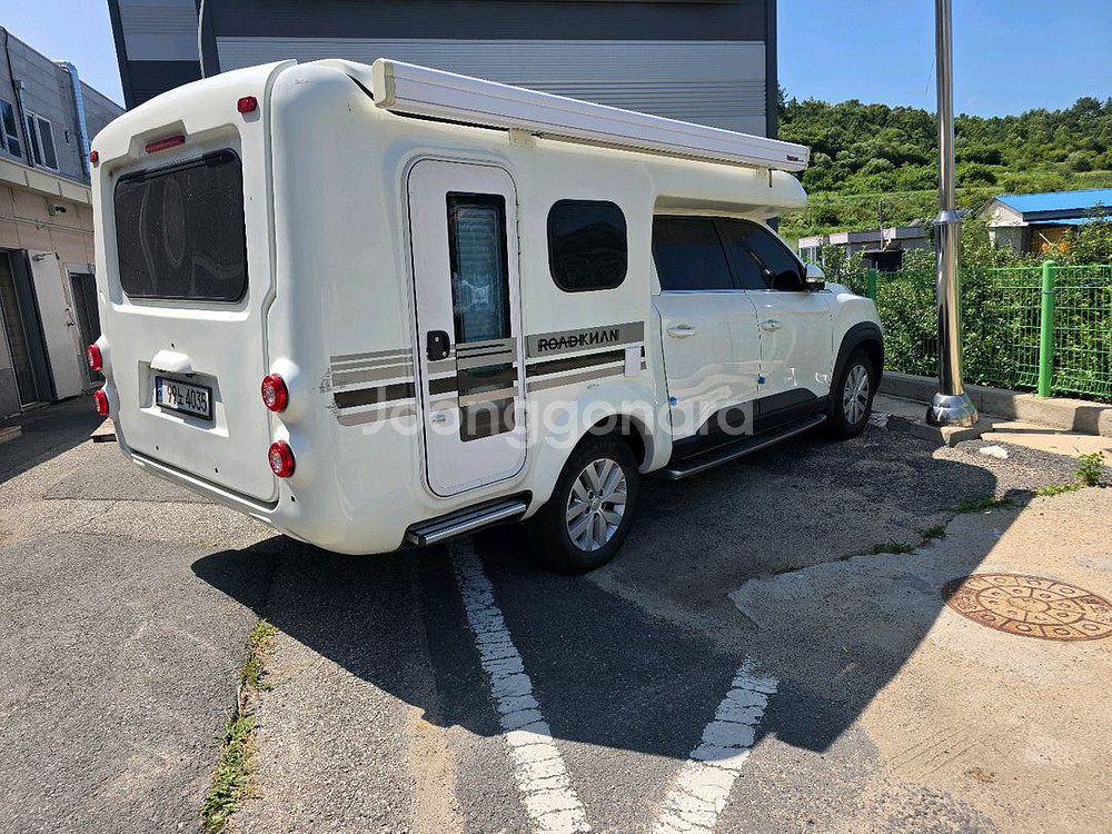 캠핑카(렉스턴로드칸헤비)--1