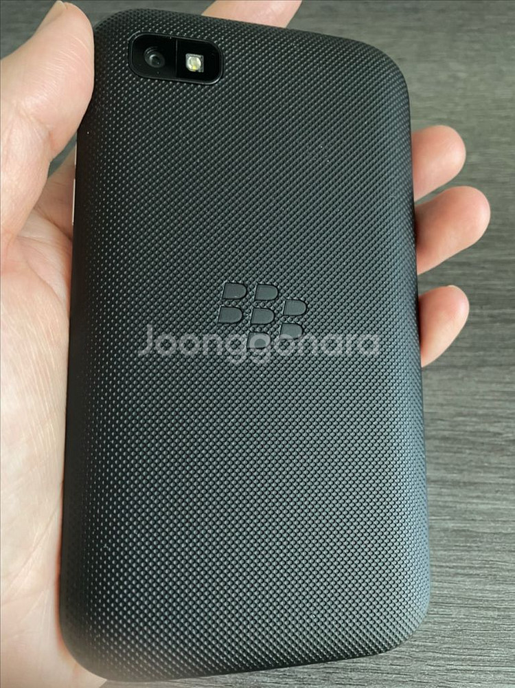 블랙베리 클래식 시료폰 판매합니다--1