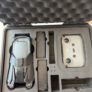 DJI 매빅3 풀박스판매 (거의 새 것)