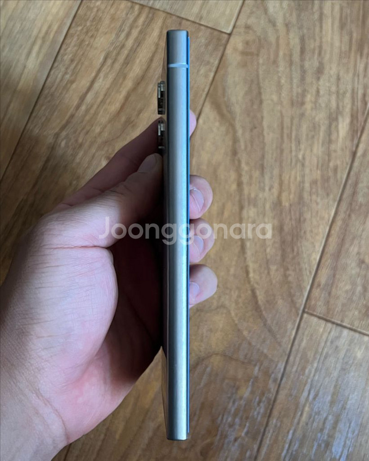 자급제 갤럭시S24 울트라 512GB 티타늄 그레이색상--3