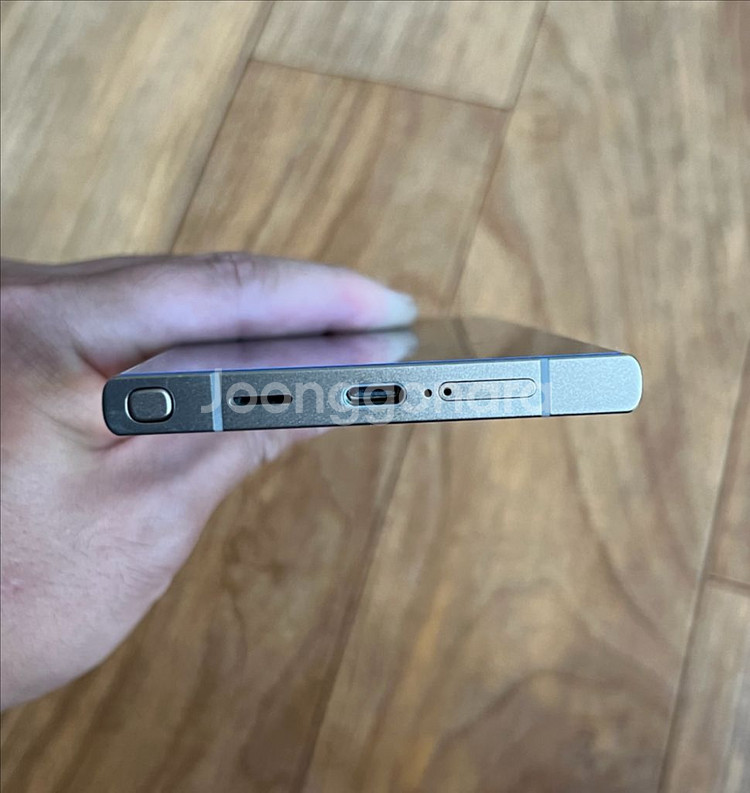 자급제 갤럭시S24 울트라 512GB 티타늄 그레이색상--6