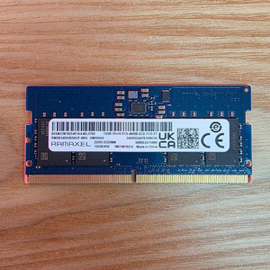 노트북 메모리 DDR5 12GB 택포 판매합니다