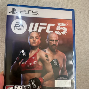 PS5 EA Sports UFC 5