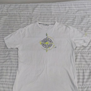 급쳐 스톤아일랜드 정품 반팔티 싸게팔아요 백화점판