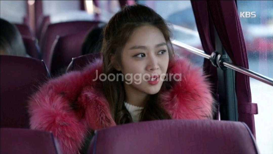 사바티에 폭스퍼 트리밍 야상--8