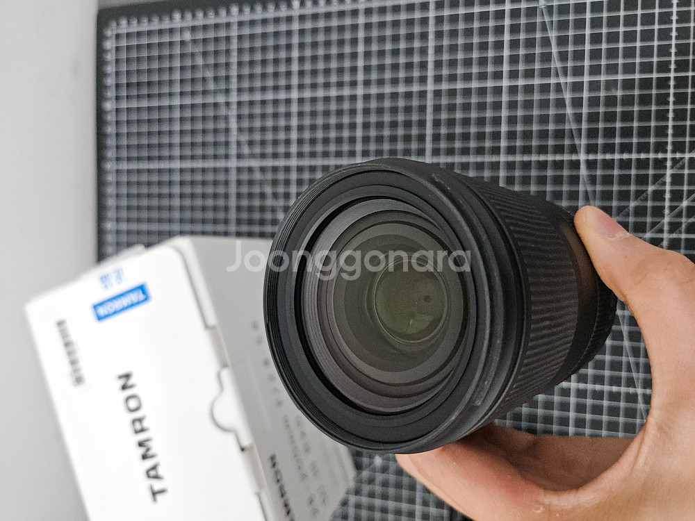 탐론 28-200--1