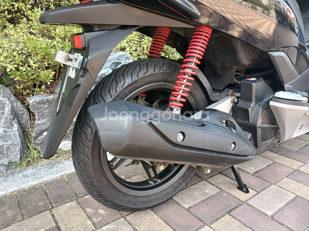 PCX125 2018년식 8,487km--7