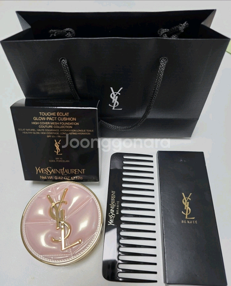 입생로랑 글로우 팩트 메쉬 쿠션 BR10 +입생로랑 빗--0