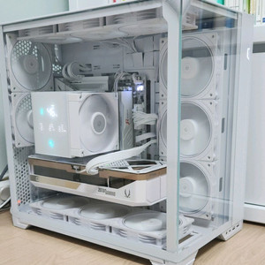 9800x3d, 5080 비전컴팩트 화이트