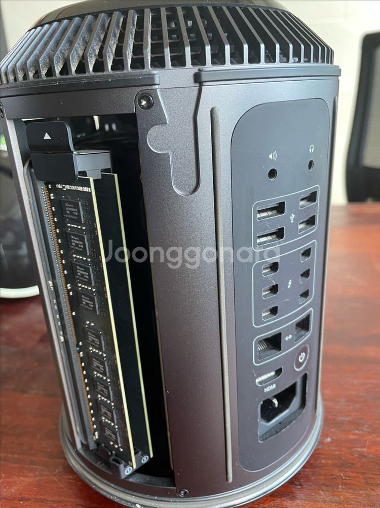 macpro(2013 late)--0