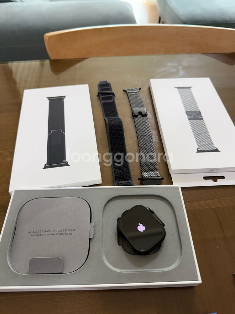 애플워치 울트라2 49mm 티타늄 블랙 + 스트랩 다수--0
