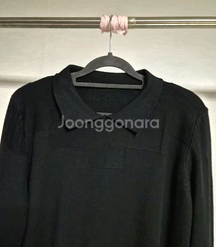 택o새상품 프리) 카라 깔끔 니트티--1