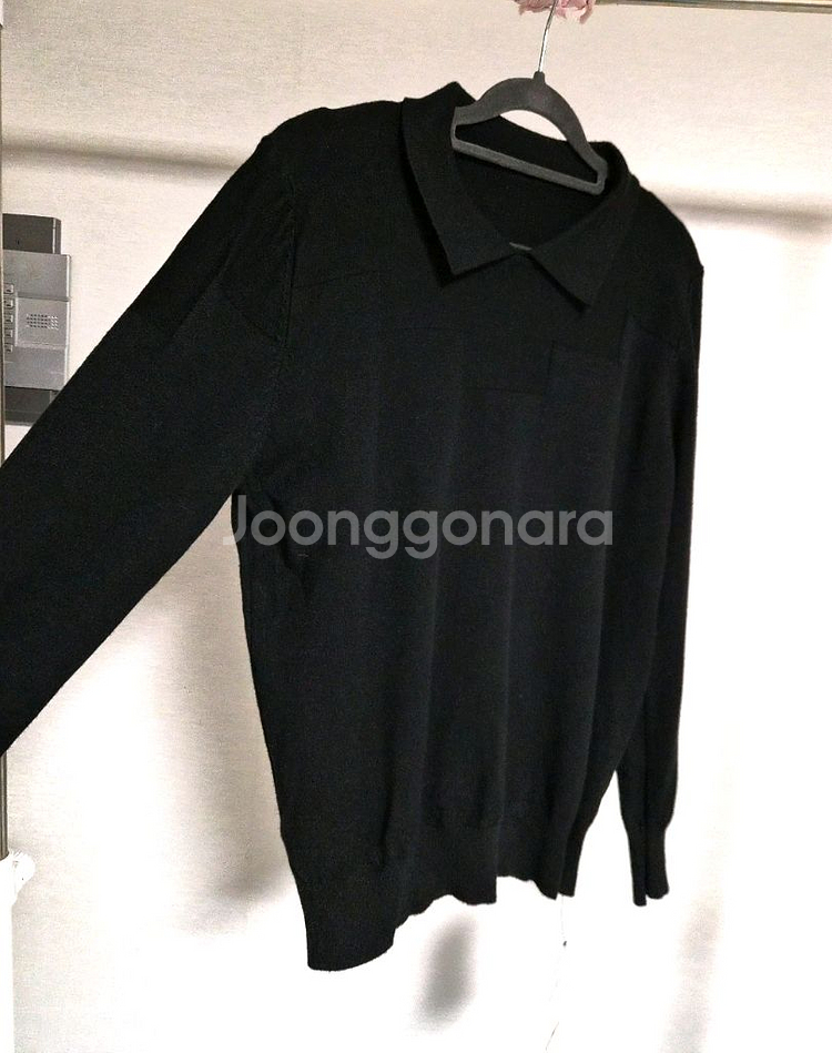 택o새상품 프리) 카라 깔끔 니트티--2