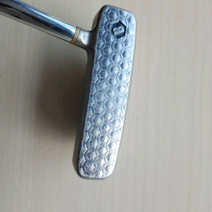 베티나르디 34인치 퍼터