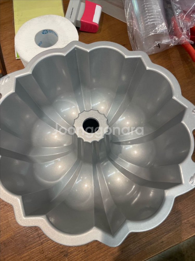 Nordic Ware 베이킹 틀 , 번트틀 팝니다.--2