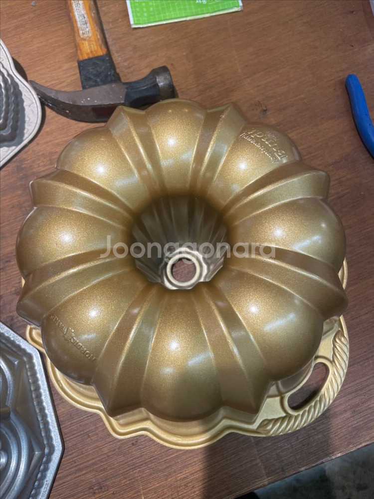 Nordic Ware 베이킹 틀 , 번트틀 팝니다.--3