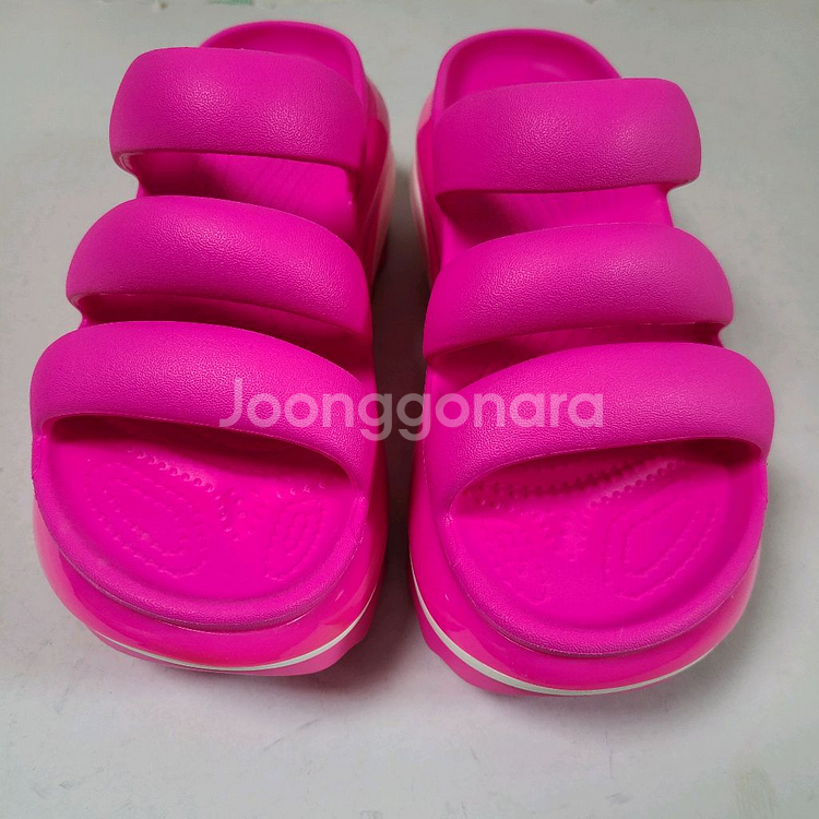 (무료배송)235~240mm 크록스 슬리퍼 m5w7--2