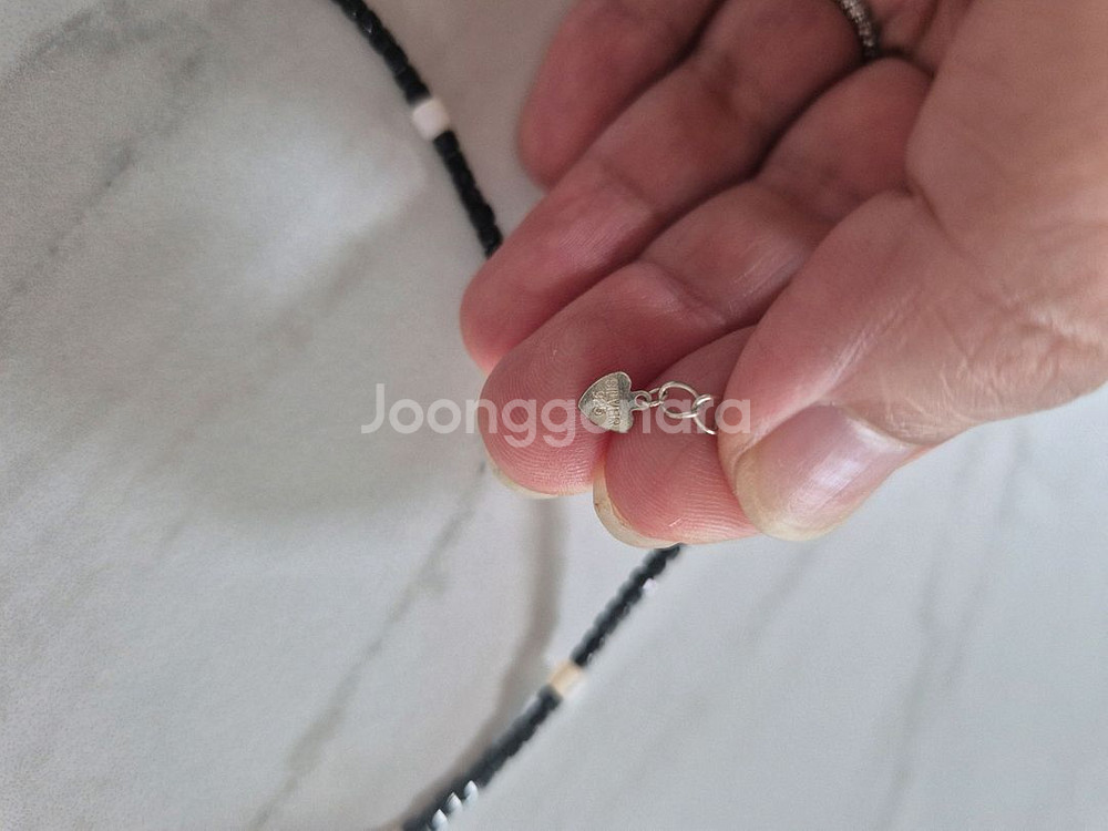 자개까메오 스피넬목걸이(새상품)--2