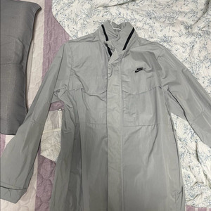 나이키 프리미엄 에센셜 M65 xl 팝니당