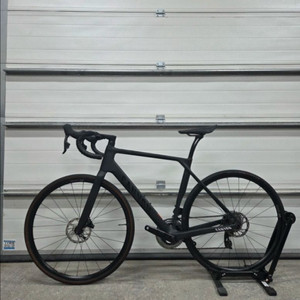 24년식 캐니언 엔듀레이스 cf slx axs m사이즈