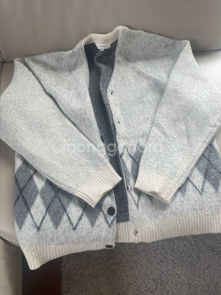 토니웩 모헤어 가디건 2 사이즈 팝니당 (라지)--0